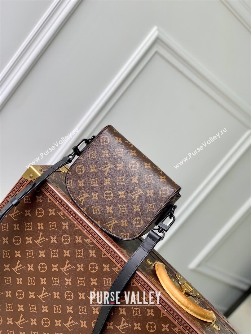 Louis Vuitton Montsouris Messenger PM​ Bag in Monogram Canvas M47060 Brown 2024 (K-24061221 )