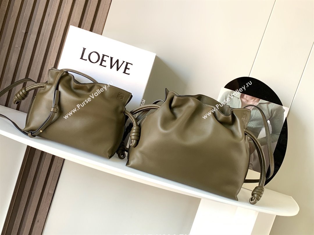 Loewe Flamenco Clutch in Nappa Leather 10856L Dark Khaki Green 2023 (MHUI-23111526)