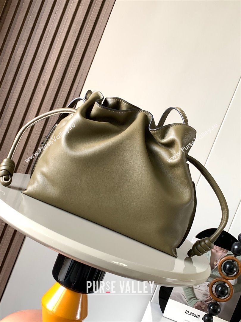Loewe Flamenco Clutch in Nappa Leather 10856L Dark Khaki Green 2023 (MHUI-23111526)