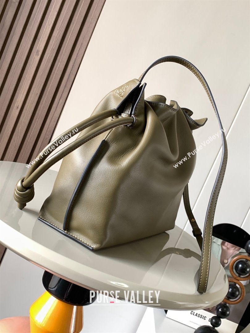 Loewe Flamenco Clutch in Nappa Leather 10856L Dark Khaki Green 2023 (MHUI-23111526)