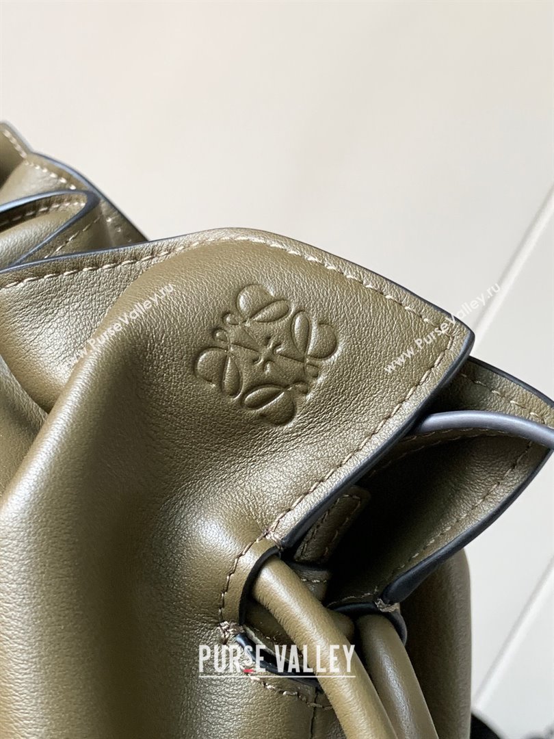 Loewe Flamenco Clutch in Nappa Leather 10856L Dark Khaki Green 2023 (MHUI-23111526)