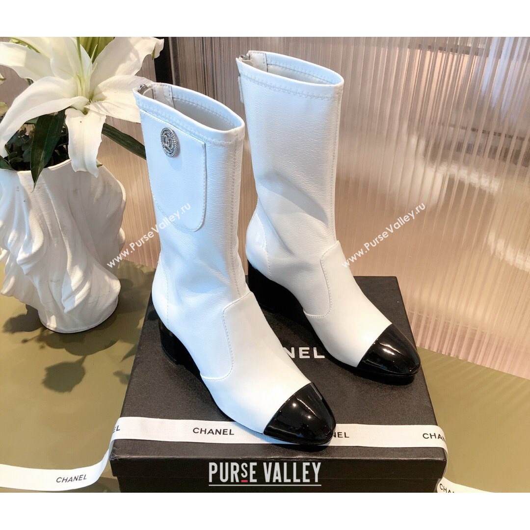 Chanel Leather CC Charm Short Boots White 2021 (KL-21081647)