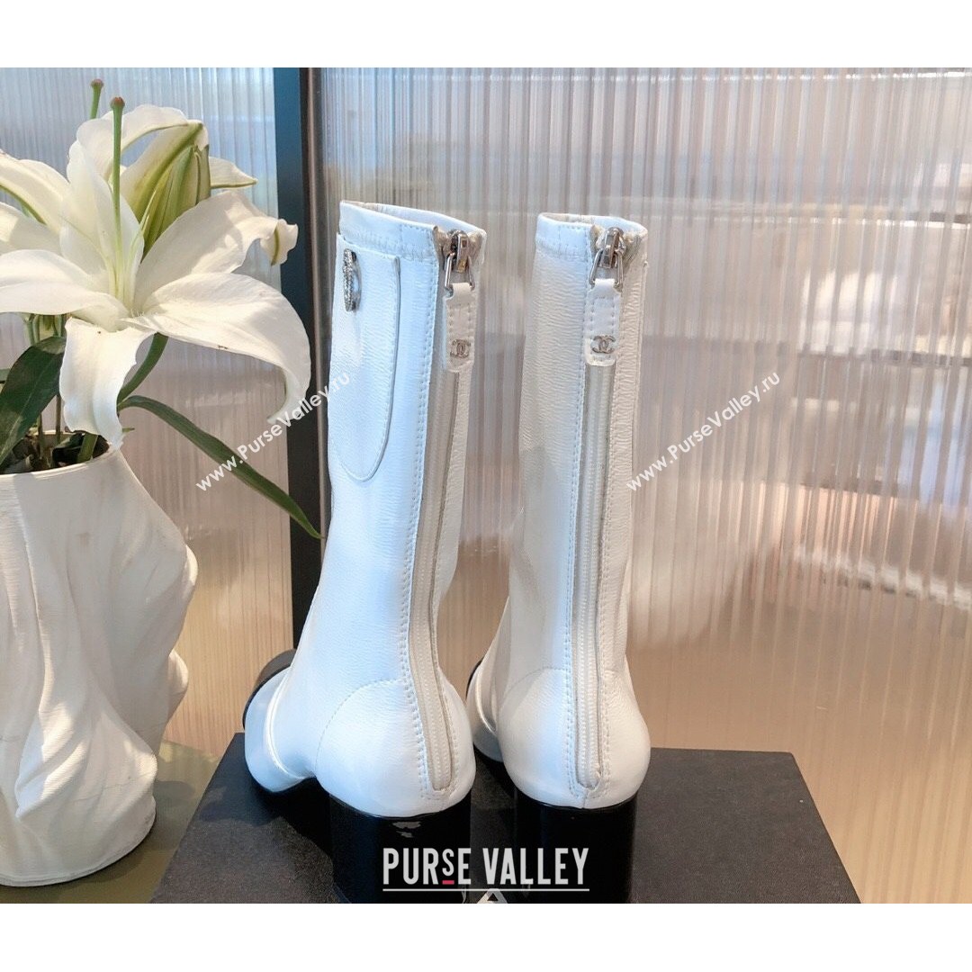 Chanel Leather CC Charm Short Boots White 2021 (KL-21081647)