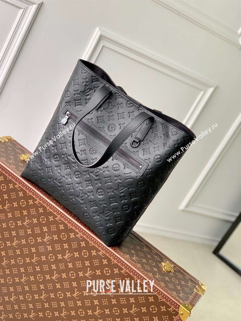 Louis Vuitton Excursion Bag in Monogram Leather M24777 Black 2024 (K-24061223)