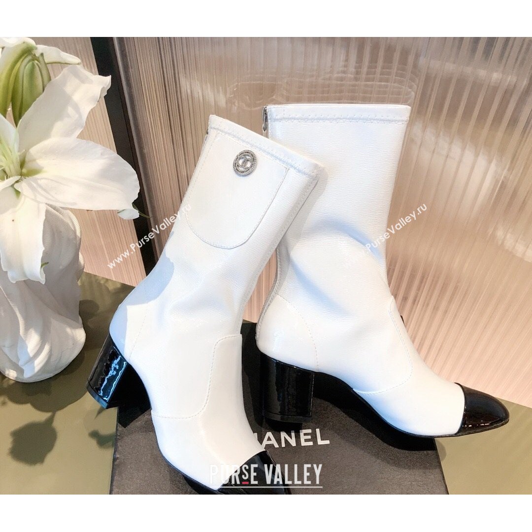 Chanel Leather CC Charm Short Boots White 2021 (KL-21081647)