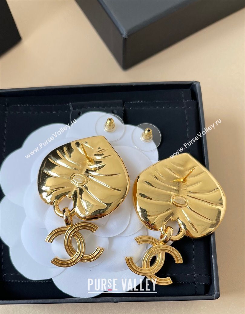 Chanel Leaf Pendant Earrings Black/Gold 2025 (YF-250725080)