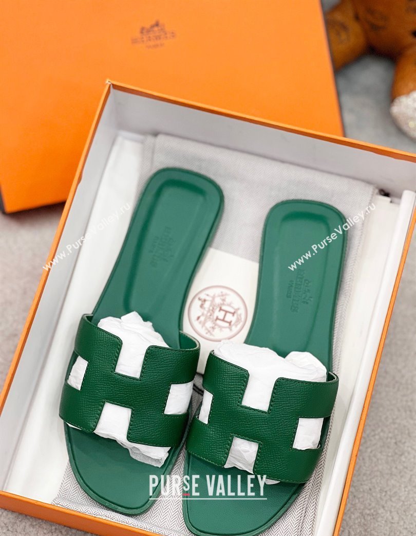 Hermes Oran Classic Flat Slides Sandal in Epsom Leather Dark Green 2025 H02272 (MD-250227012)