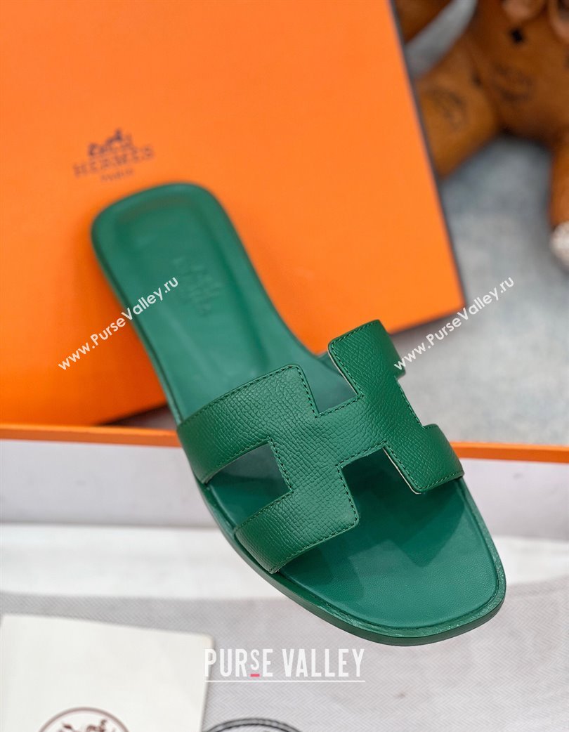 Hermes Oran Classic Flat Slides Sandal in Epsom Leather Dark Green 2025 H02272 (MD-250227012)