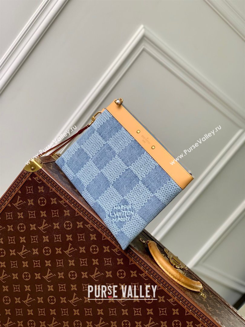 Louis Vuitton Pochette To-Go Clutch Bag in Monogram Denim 100% GOTS-certified Cotton M82313 Blue 2024 (K-24061227)