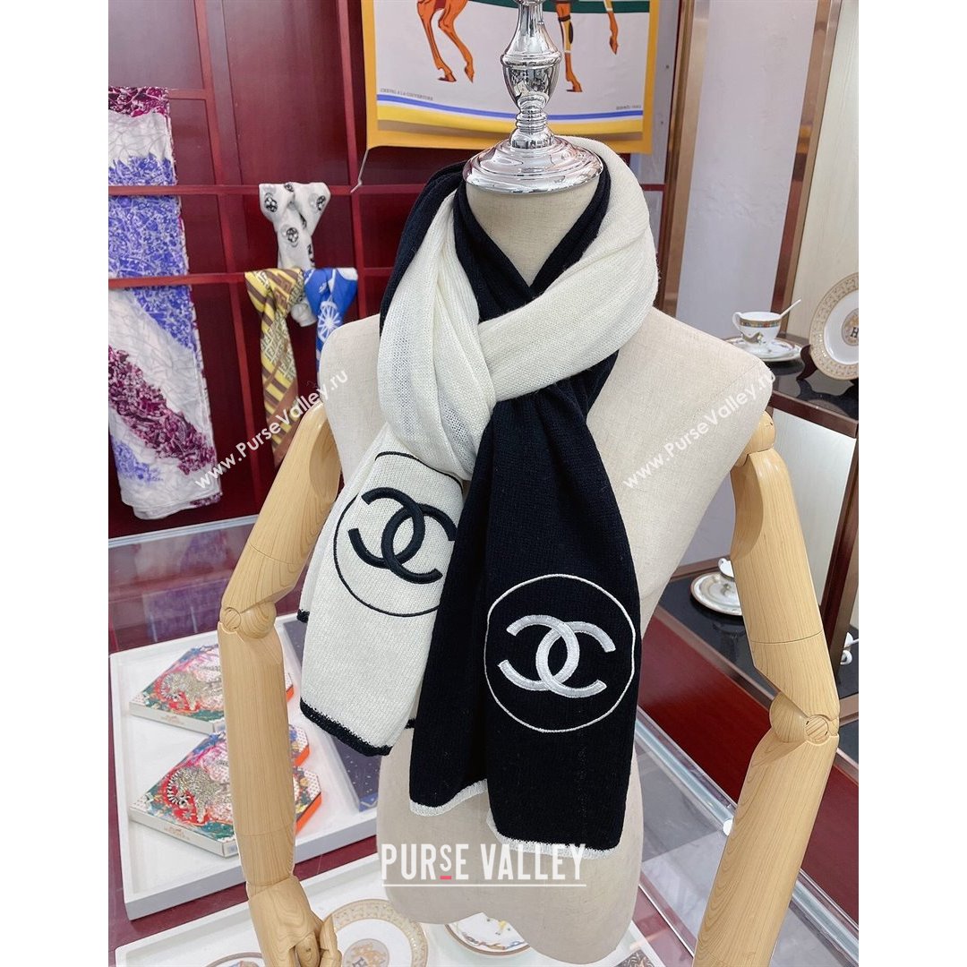 Chanel Knitted Stole Long Scarf CS820 Black/White 2021 (A-210908065)