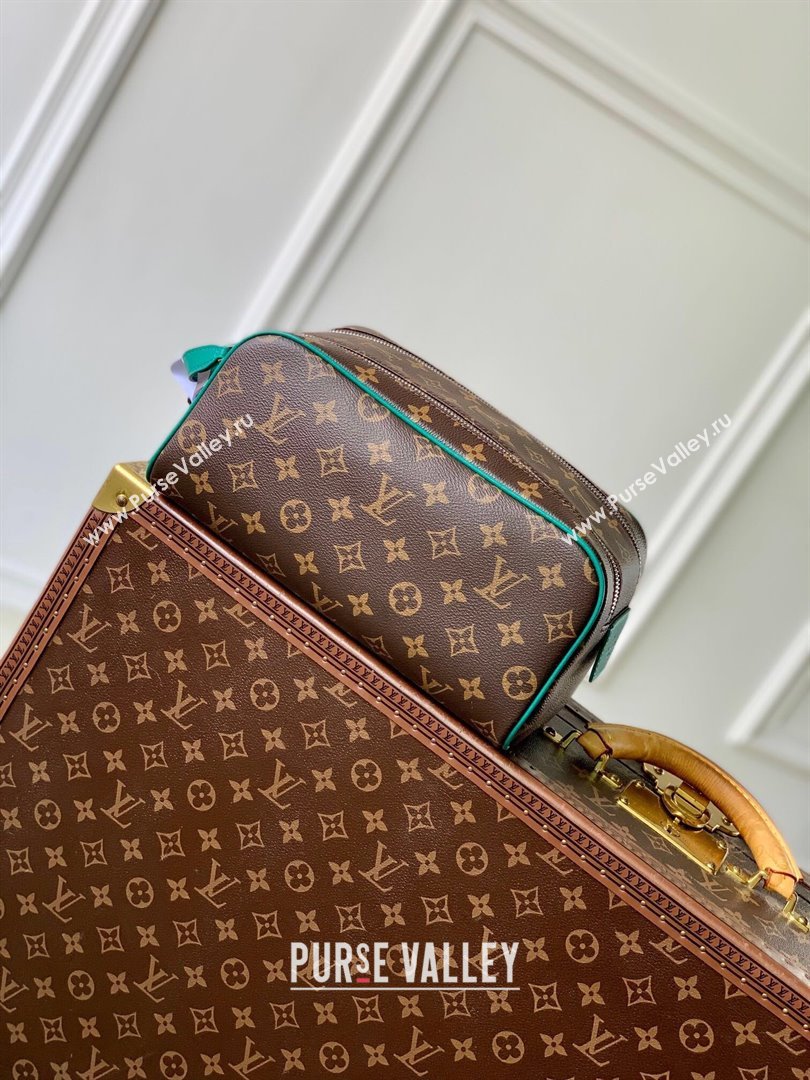 Louis Vuitton Dopp Kit Toilet Pouch in Monogram Canvas M12639 Green 2024 (K-24110818)