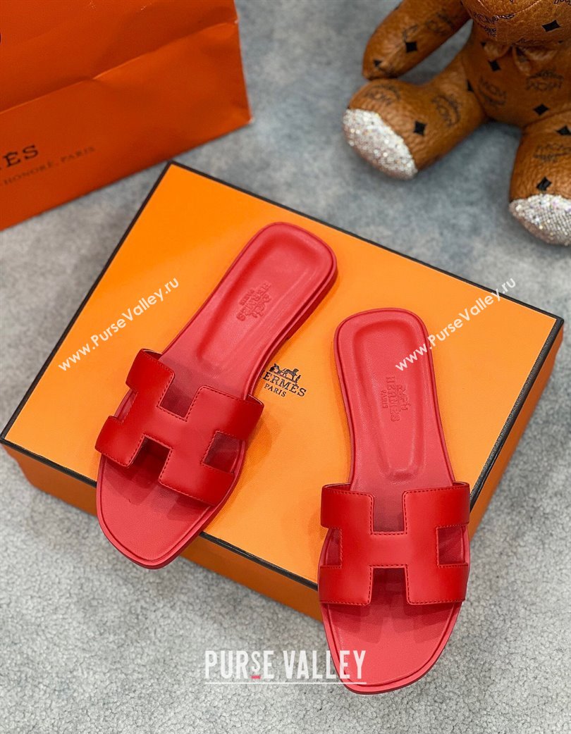 Hermes Oran Classic Flat Slides Sandal in Swift Leather Red 2025 H02272 (MD-250227019)