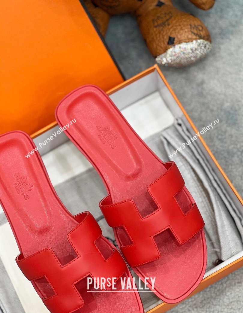 Hermes Oran Classic Flat Slides Sandal in Swift Leather Red 2025 H02272 (MD-250227019)