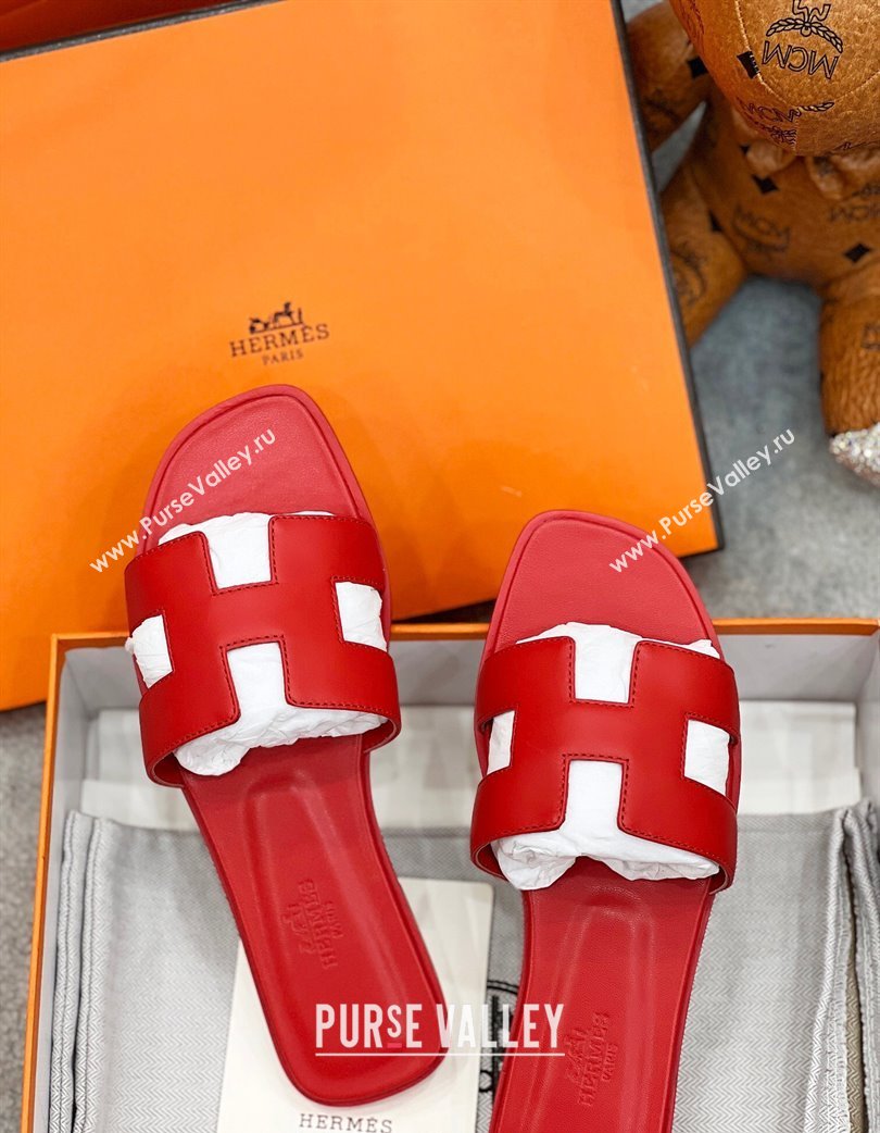 Hermes Oran Classic Flat Slides Sandal in Swift Leather Red 2025 H02272 (MD-250227019)