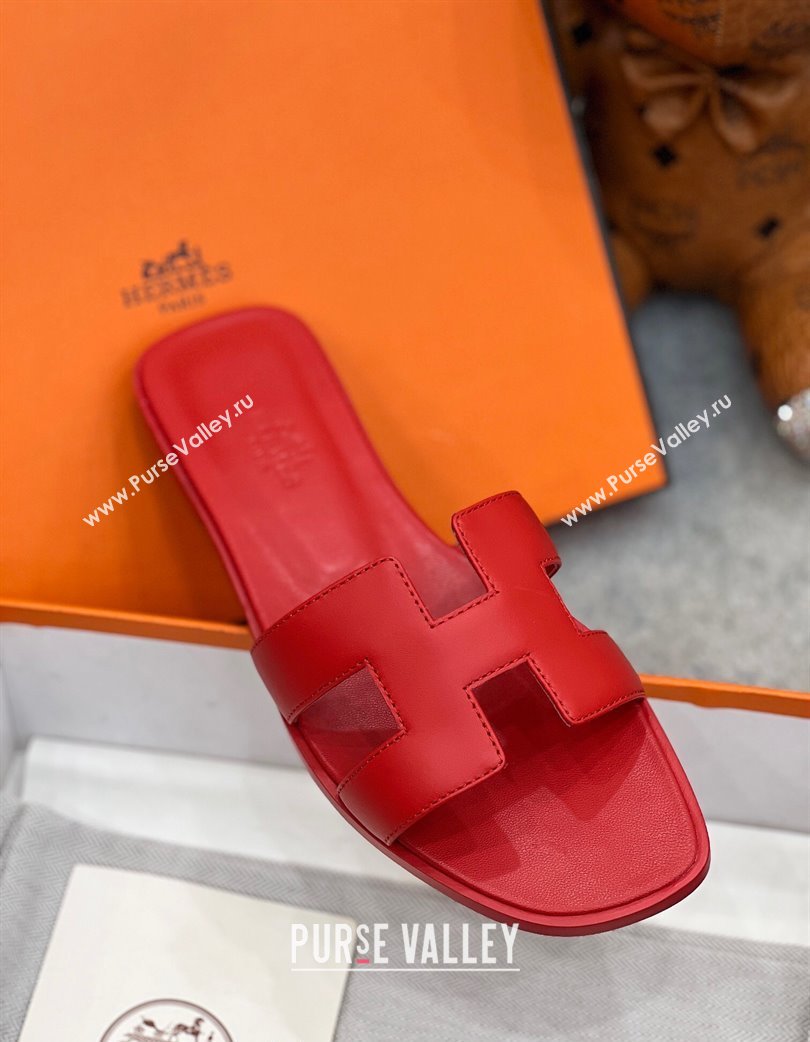 Hermes Oran Classic Flat Slides Sandal in Swift Leather Red 2025 H02272 (MD-250227019)