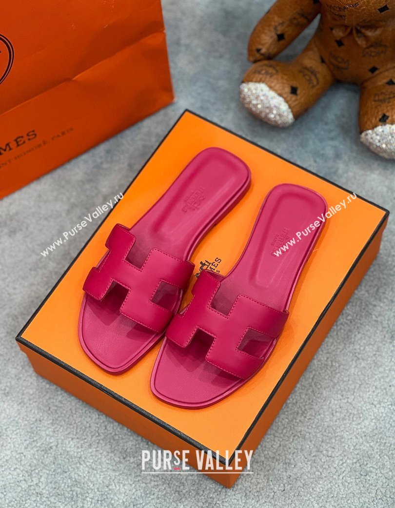 Hermes Oran Classic Flat Slides Sandal in Swift Leather Fuchsia Pink 2025 H02272 (MD-250227022)