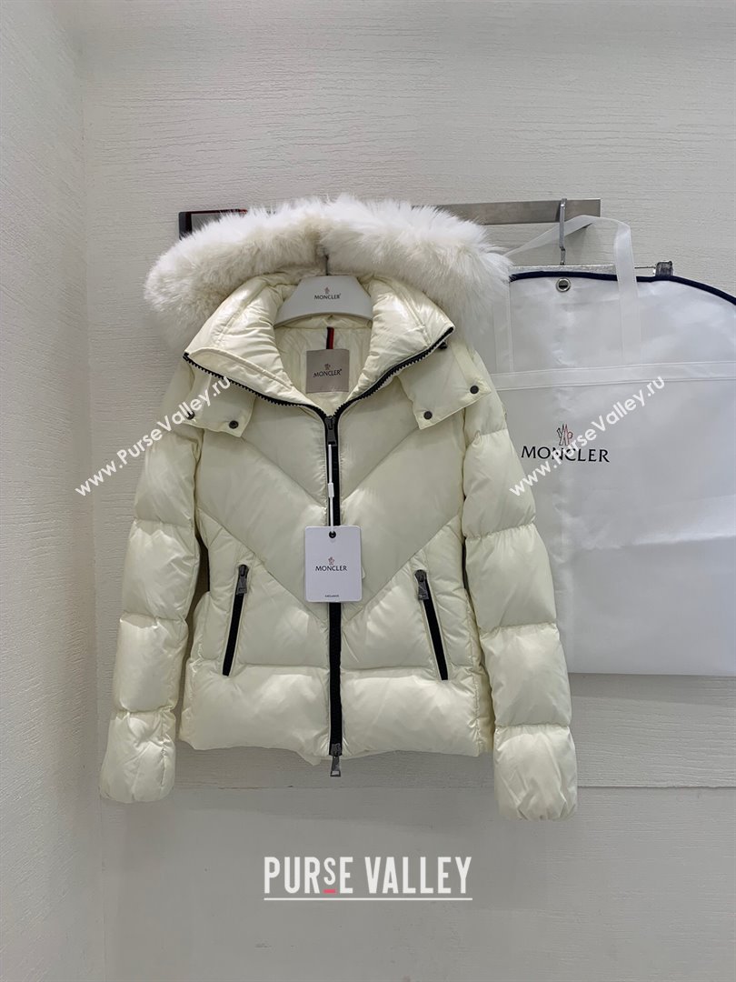 Moncler Down Jacket M102120 White 2023 (Q-23102120)