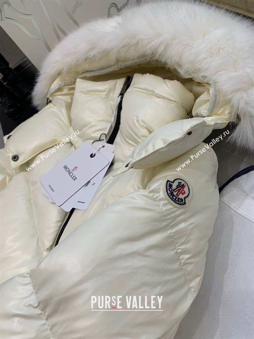 Moncler Down Jacket M102120 White 2023 (Q-23102120)