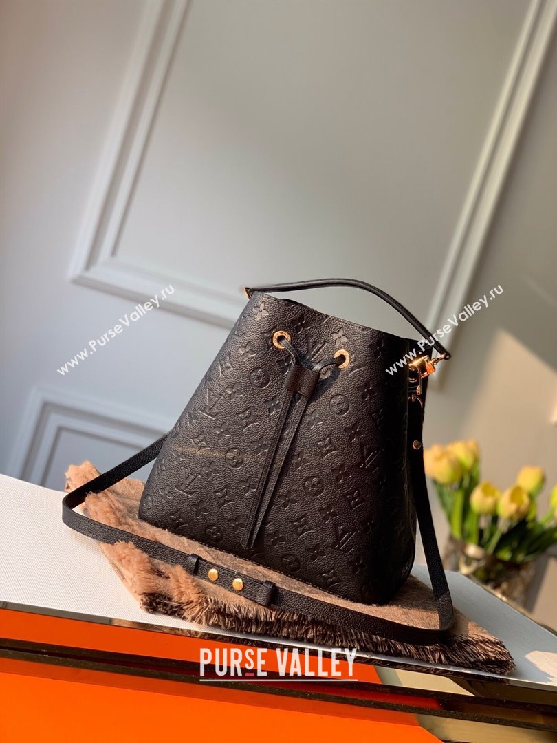 Louis Vuitton NeoNoe MM Bucket Bag in Monogram Embossed Leather M45256 Black 2025 (K-25020604)