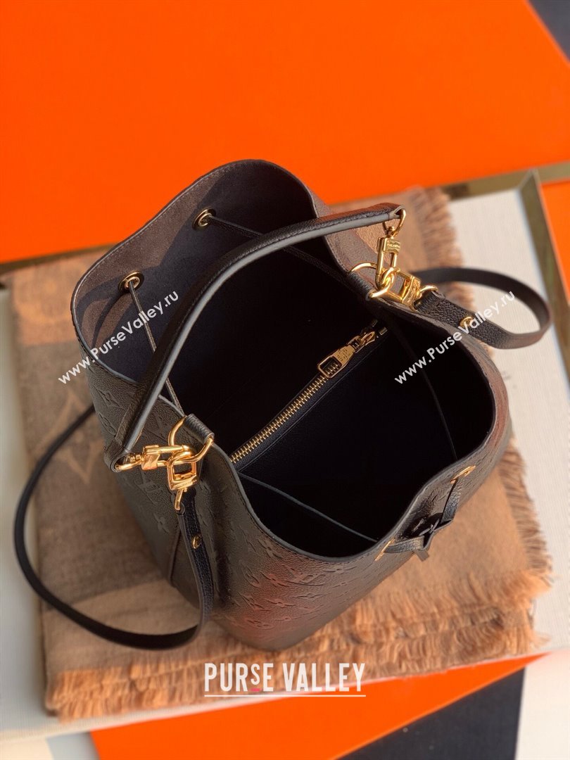 Louis Vuitton NeoNoe MM Bucket Bag in Monogram Embossed Leather M45256 Black 2025 (K-25020604)