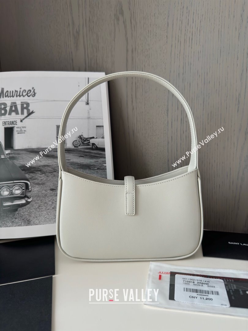 Saint Laurent Mini LE 5 À 7 Soft Hobo Bag in Smooth Calfskin 710318 White 2024 Top Quality (HS-24121307)