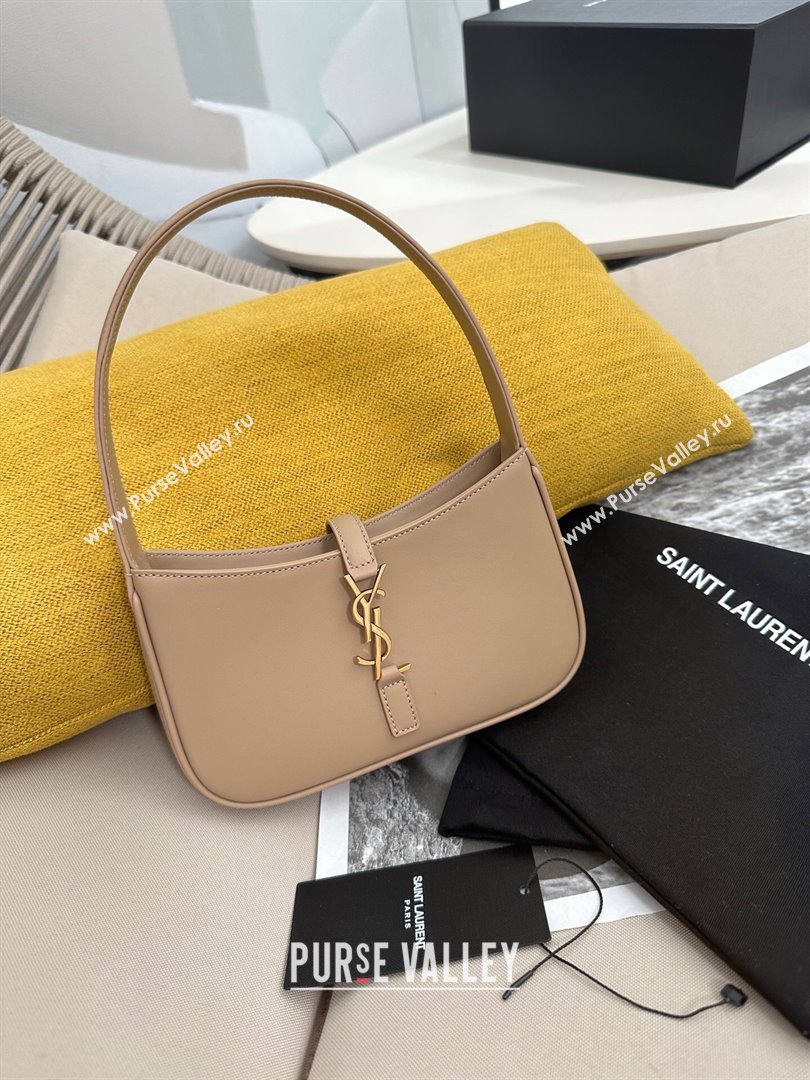 Saint Laurent Mini LE 5 À 7 Soft Hobo Bag in Smooth Calfskin 710318 Nude Pink 2024 Top Quality (HS-24121308)