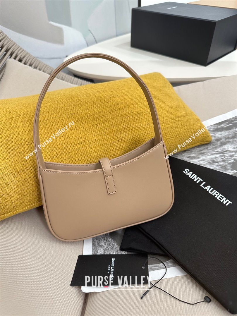 Saint Laurent Mini LE 5 À 7 Soft Hobo Bag in Smooth Calfskin 710318 Nude Pink 2024 Top Quality (HS-24121308)