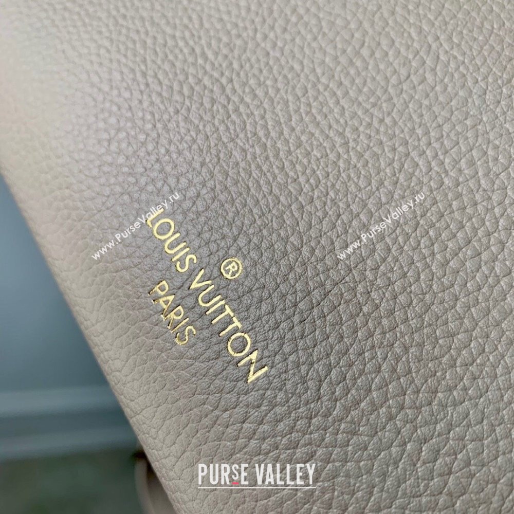 Louis Vuitton Lock Go Tote Bag in Grained Calfskin M23637 Beige 2024 (K-24061717)