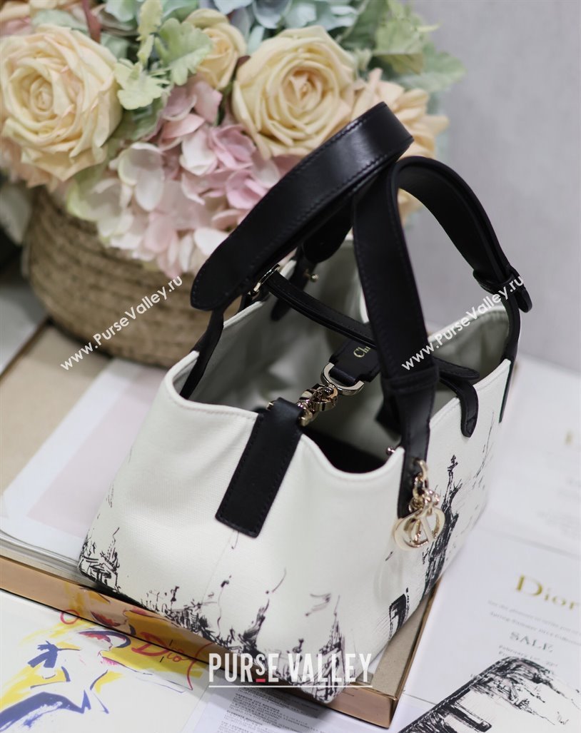 Dior Small Toujours Tote bag in Printed Canvas White/Black 2024 (XXG-240312074)