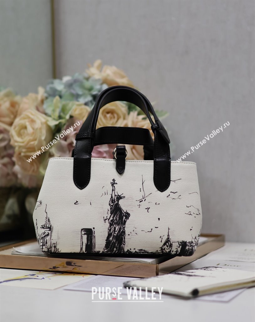 Dior Small Toujours Tote bag in Printed Canvas White/Black 2024 (XXG-240312074)