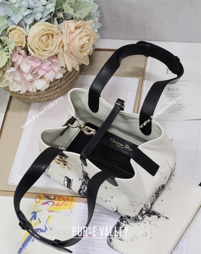 Dior Small Toujours Tote bag in Printed Canvas White/Black 2024 (XXG-240312074)