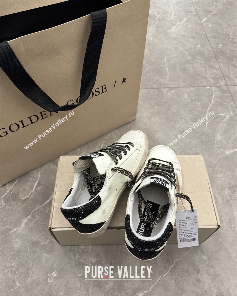 Golden Goose Super-Star Sneakers in white leather with black strass tab and gold star 2024 (13-241113003)