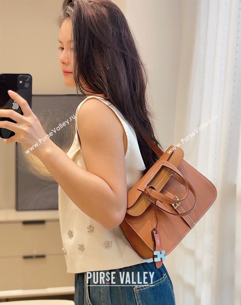 Hermes Halzan 25cm Bag in Togo Calfskin Brown/Gold 2024 H092501 (FLB-240925001)