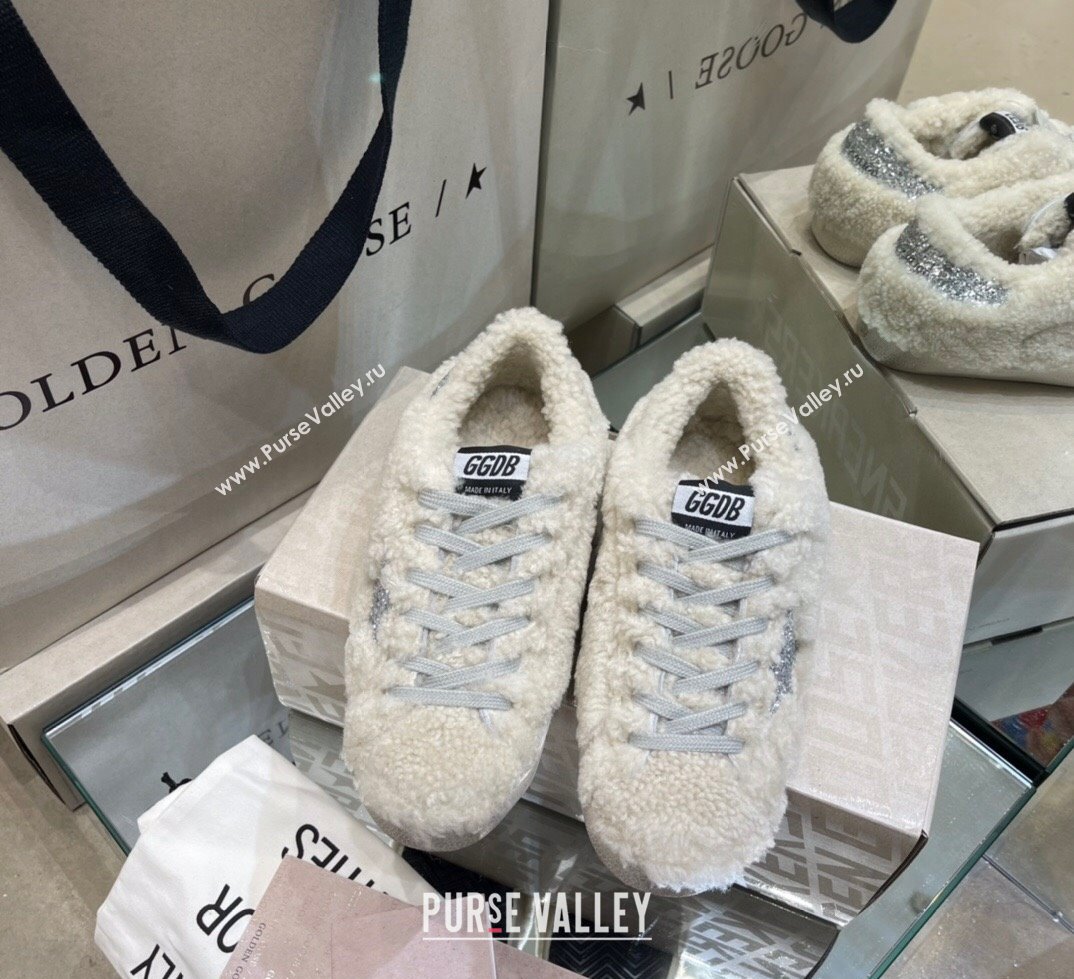 Golden Goose Super-Star Sneakers in White Shearling with Glitter Silver Star 2024 (13-241113016)