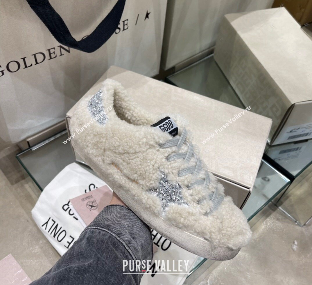 Golden Goose Super-Star Sneakers in White Shearling with Glitter Silver Star 2024 (13-241113016)