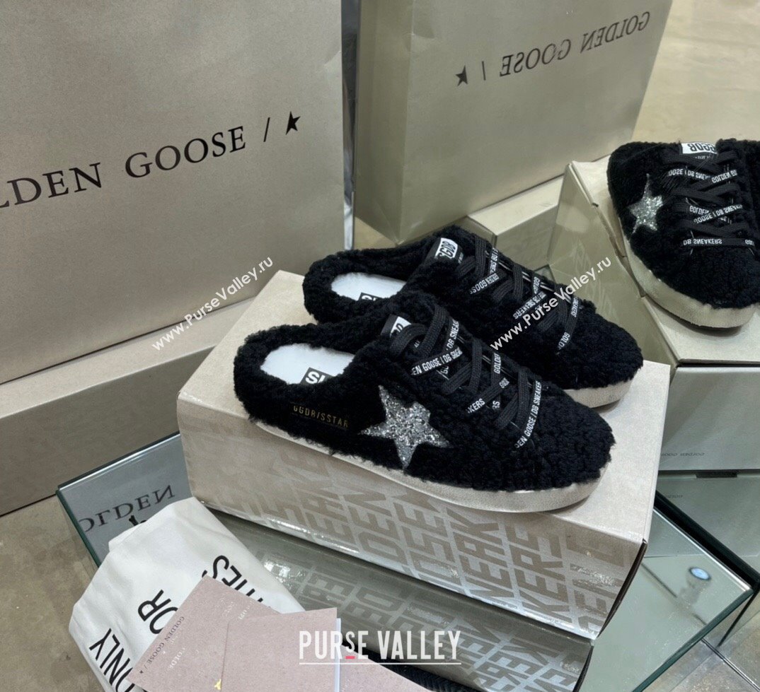 Golden Goose Super-Star Sneakers sabots in Black Shearling with Glitter Silver Star 2024 (13-241113019)