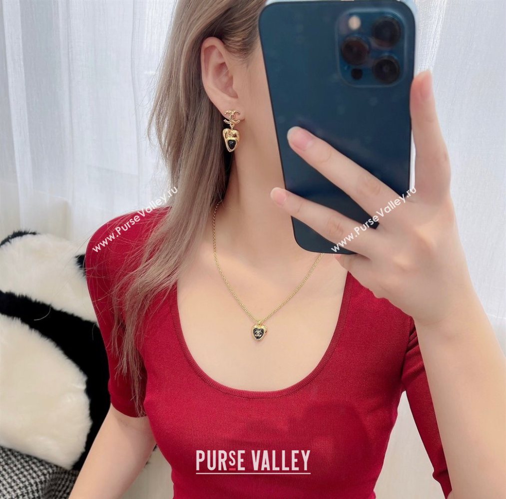 Chanel Heart Pendant Earrings Black/Gold 2025 0724 (YF-250725126)