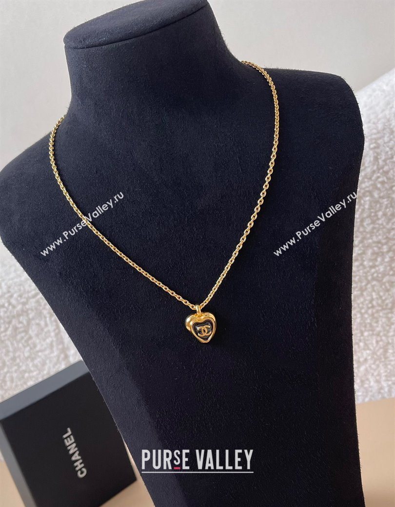 Chanel Pendant Necklace Black/Gold 2025 0724 (YF-250725127)