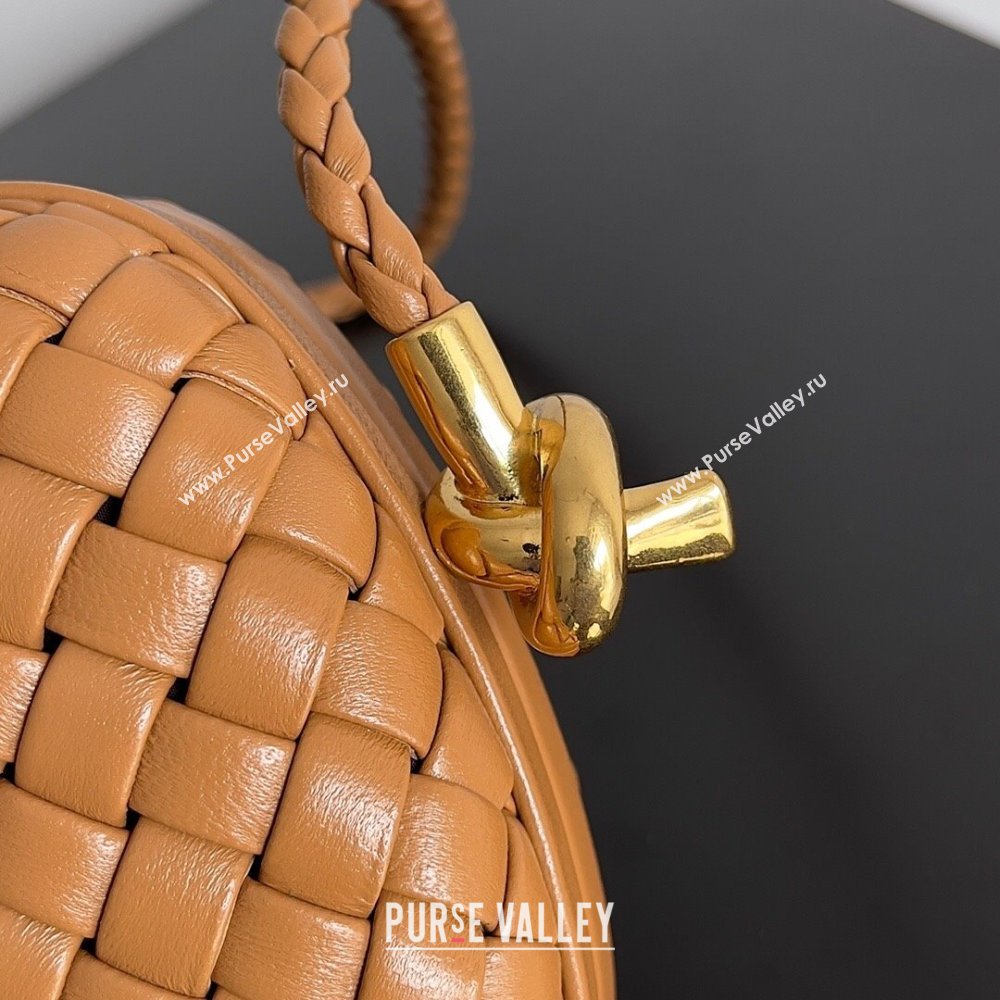 Bottega Veneta Knot On Strap in Padded Intreccio Leather 717623 Brown 2023 (MS-23101603)