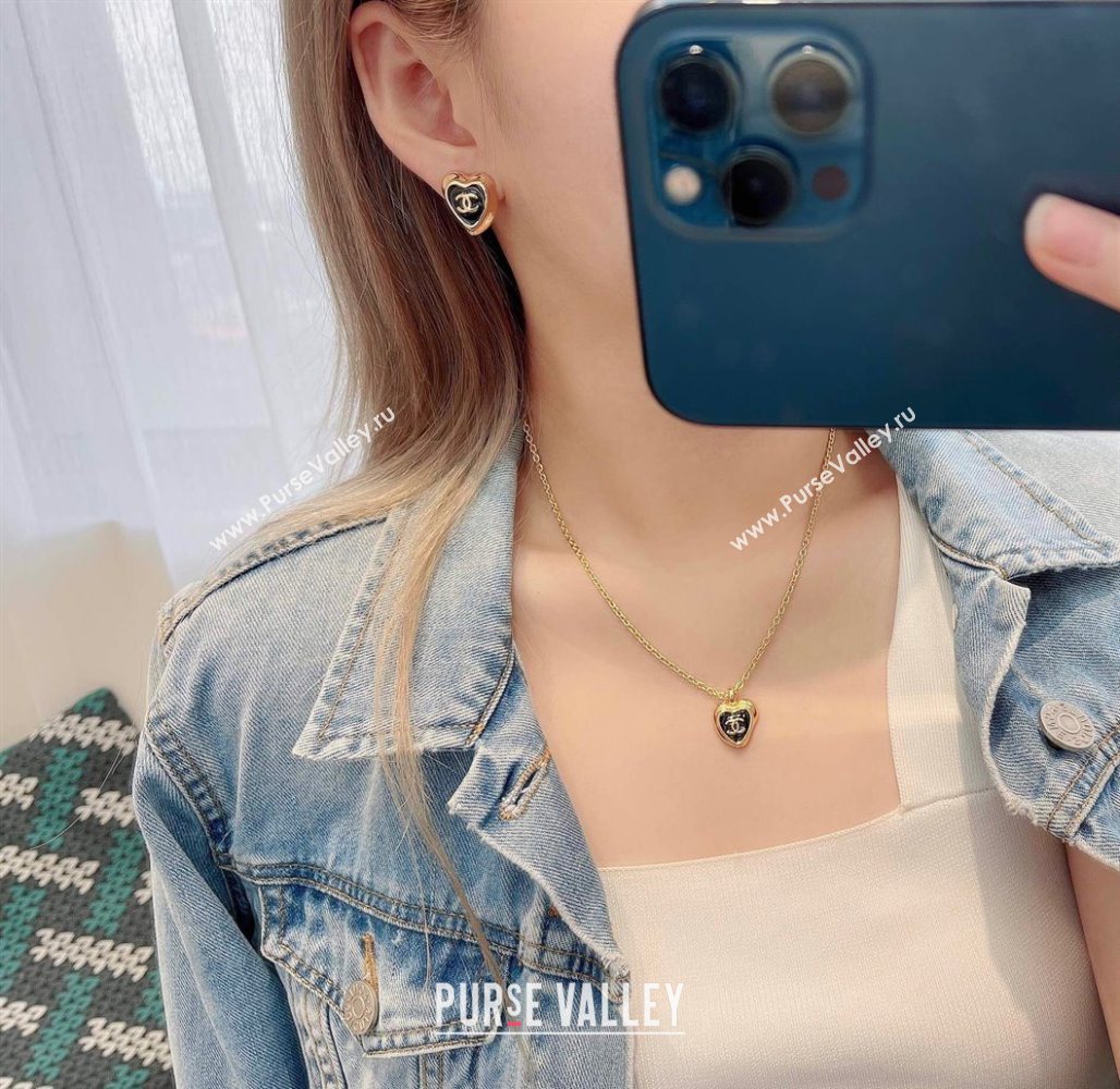 Chanel Pendant Necklace Black/Gold 2025 0724 (YF-250725127)