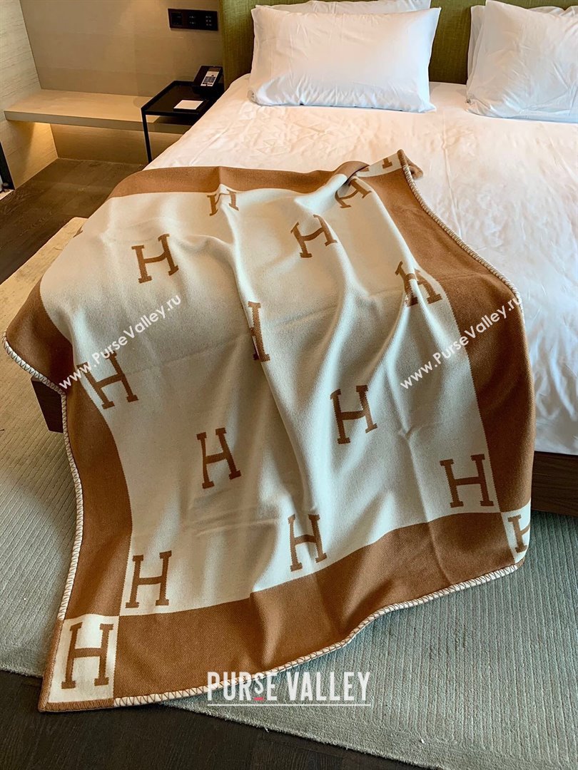 Hermes Cashmere  Wool Blanket H62701 Brown 2024 (SHY-24062701)