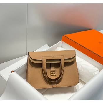 Hermes Halzan 25cm Bag in Togo Calfskin Milky Tea Beige 2024 H092501 (FLB-240925015)