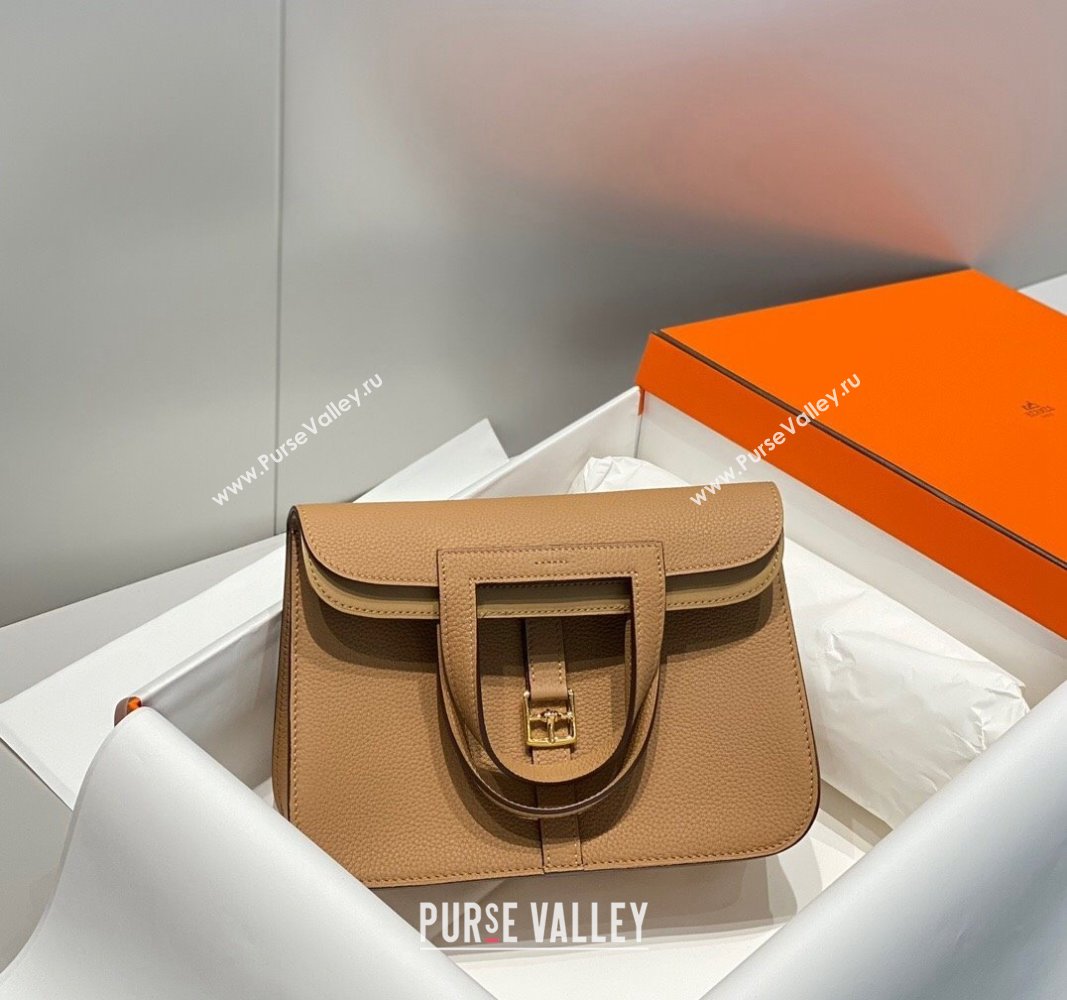 Hermes Halzan 25cm Bag in Togo Calfskin Milky Tea Beige 2024 H092501 (FLB-240925015)