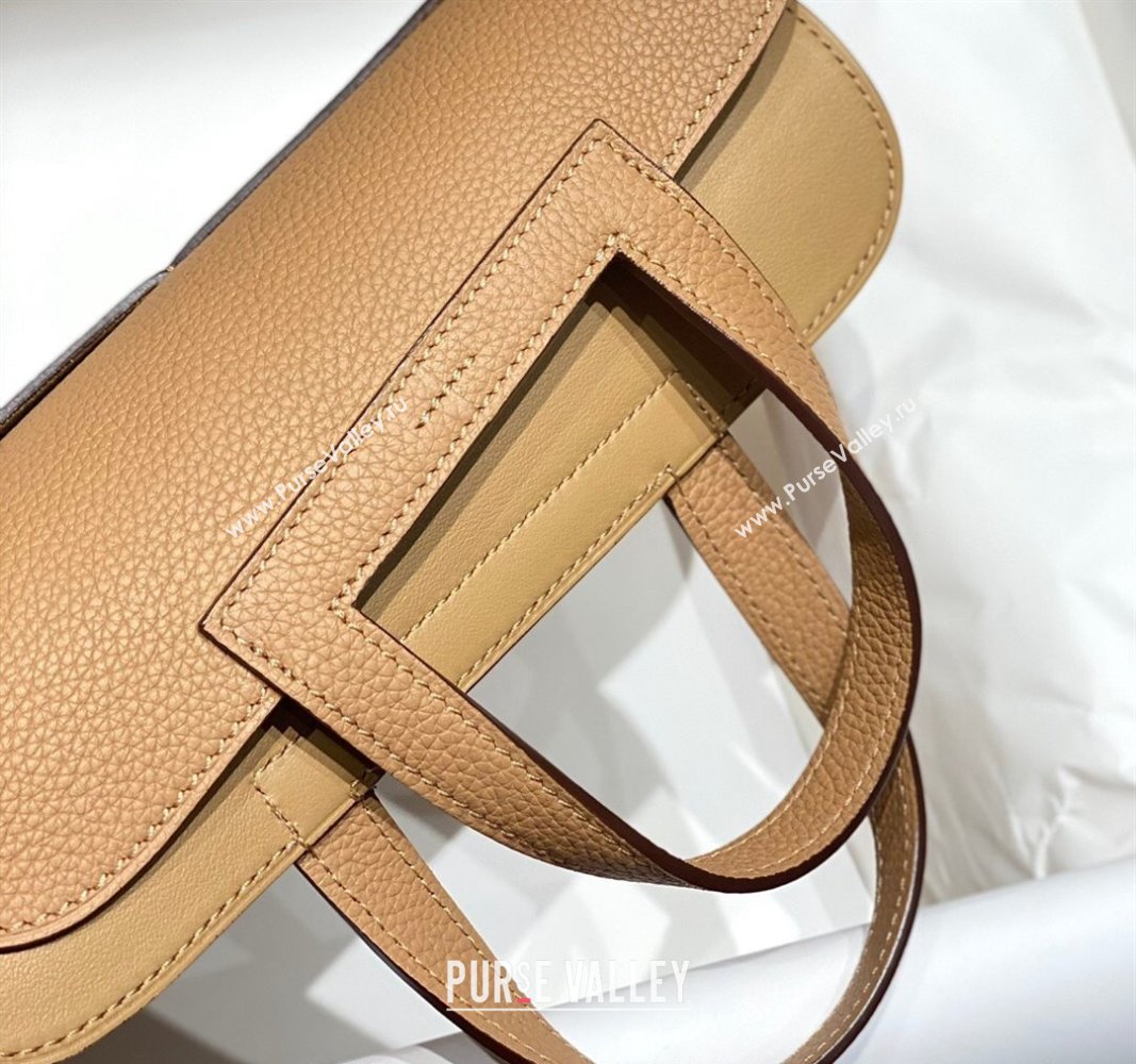 Hermes Halzan 25cm Bag in Togo Calfskin Milky Tea Beige 2024 H092501 (FLB-240925015)