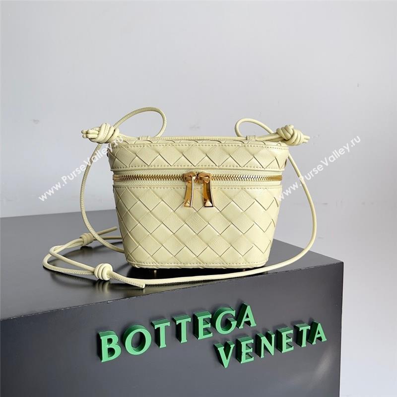 Bottega Veneta Mini Intrecciato Vanity Case 743551 Yellow 2023 (MS-23101623)