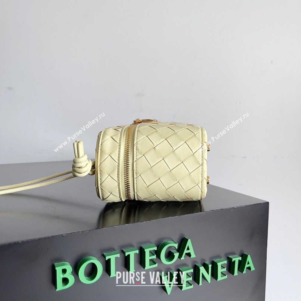 Bottega Veneta Mini Intrecciato Vanity Case 743551 Yellow 2023 (MS-23101623)