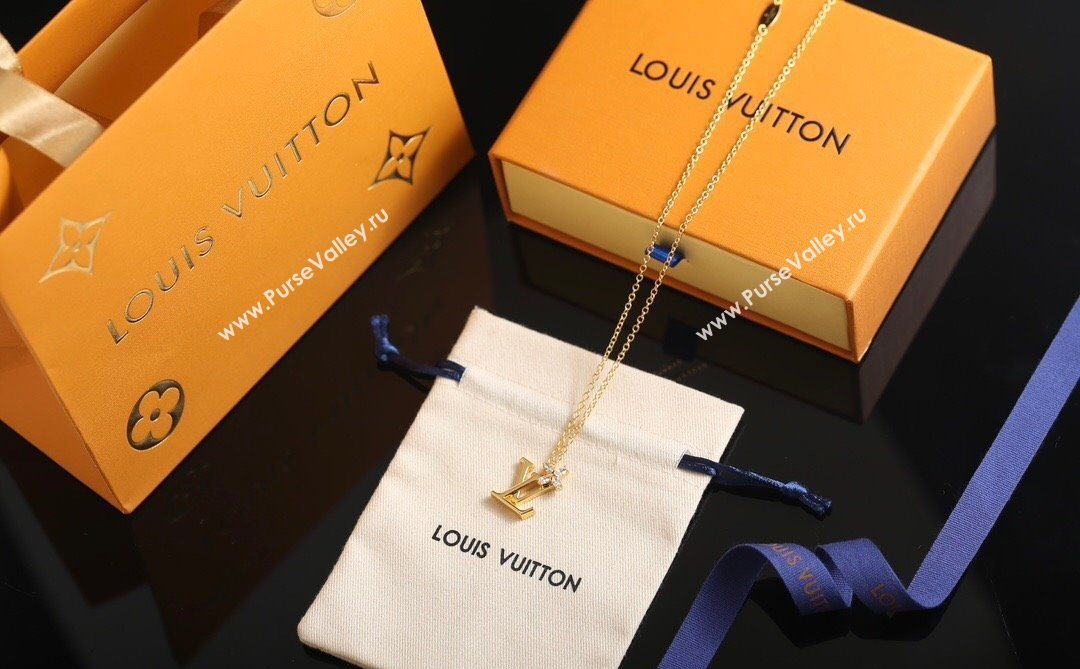 Louis Vuitton LV Iconic Flower Pendant Necklace with Strass 2025 (YF-250726002)