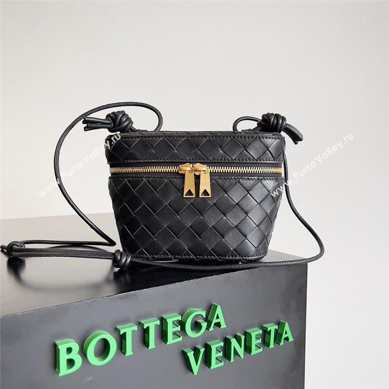 Bottega Veneta Mini Intrecciato Vanity Case 743551 Black 2023 (MS-23101622)