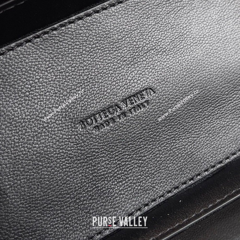 Bottega Veneta Mini Intrecciato Vanity Case 743551 Black 2023 (MS-23101622)
