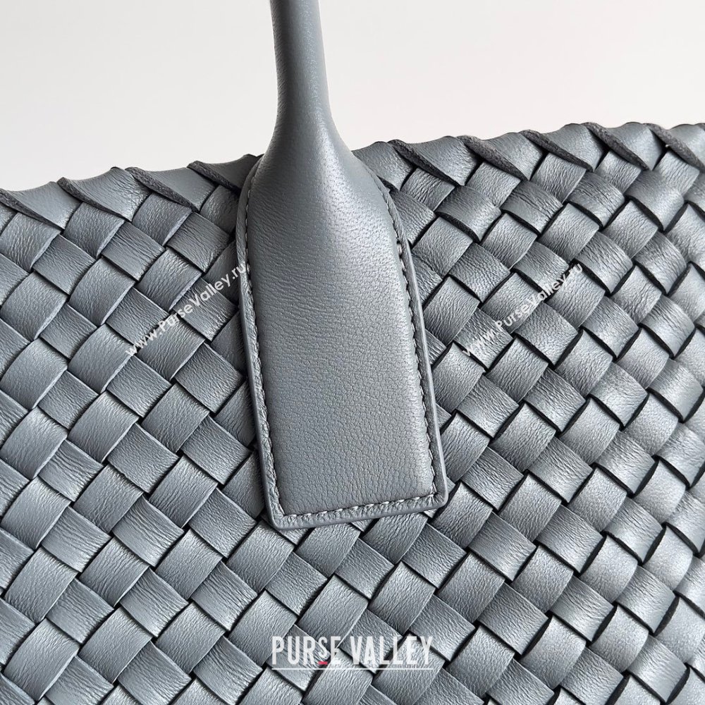 Bottega Veneta Small Cabat Tote Bag in Intreccio Leather 730297 Grey 2023 (MS-23101401)